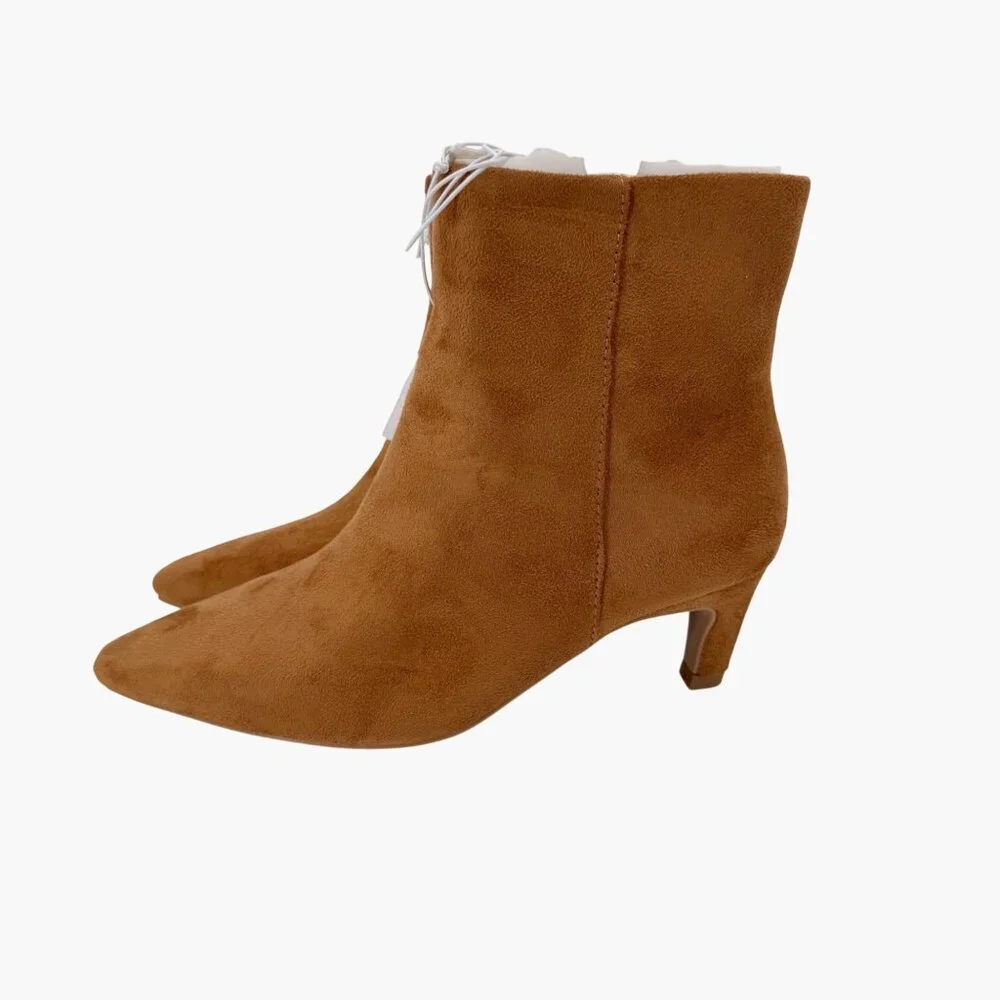 NEW Universal Thread Taylor Kitten Heel Ankle Boots - Tan - Size 6.5